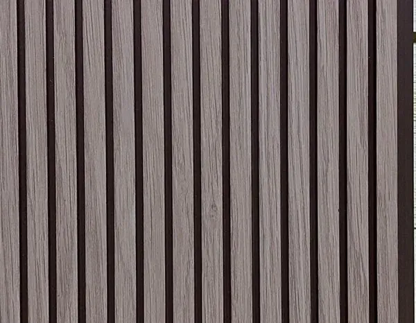 Louvers 2025 - 8008